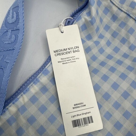 Baggu Medium Nylon Crescent Bag with Key Leash Light Blue Gingham - Picture 5 of 6